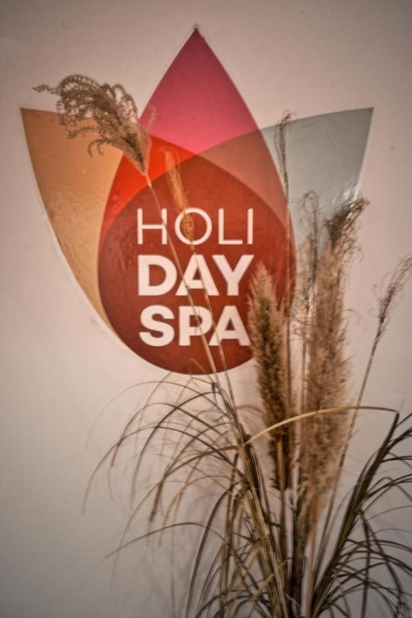 Holi Day Spa 2-Bett Zimmer App 3 Berlin Exterior foto